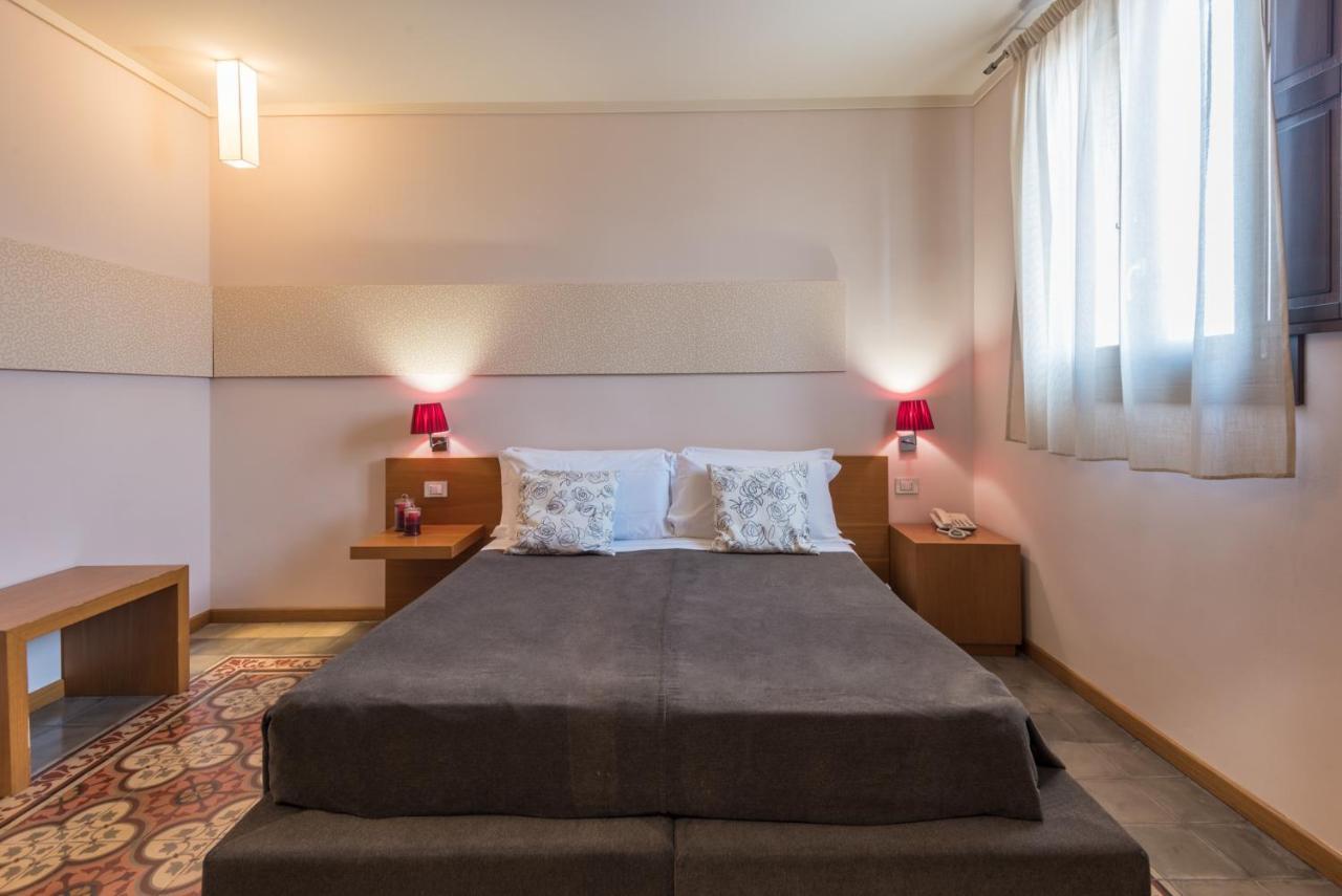 Hotel Vittorio Veneto 3*